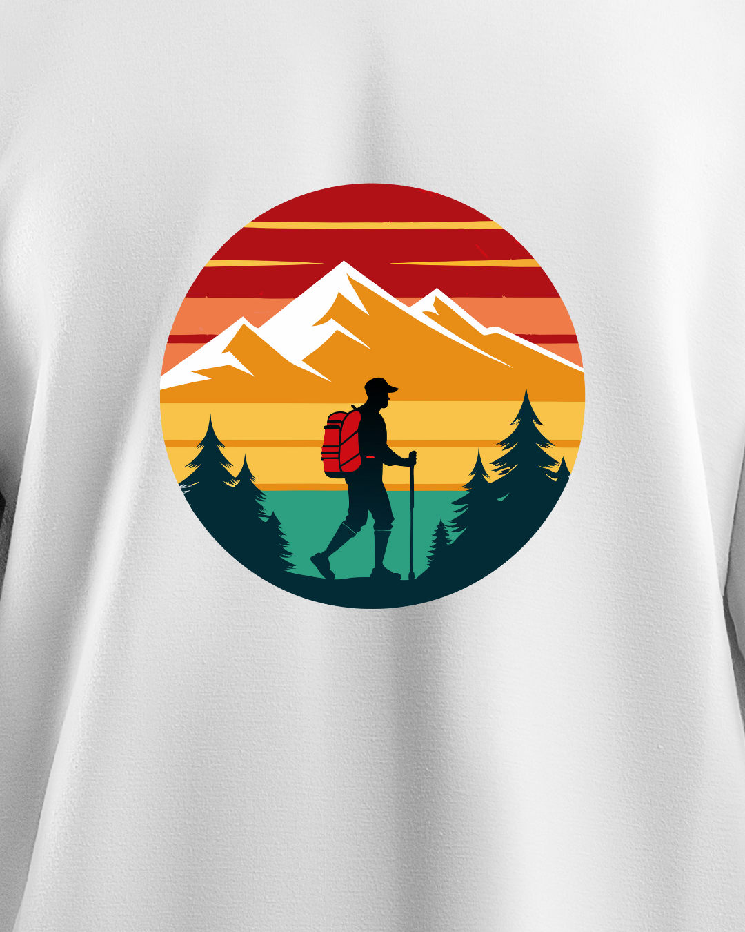 Hiking in the hills - Oversized Tshirt