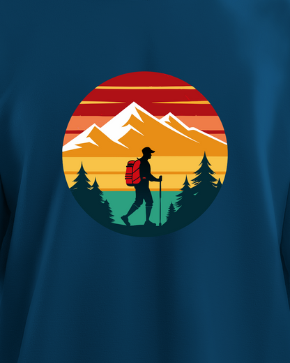 Hiking in the hills - Oversized Tshirt